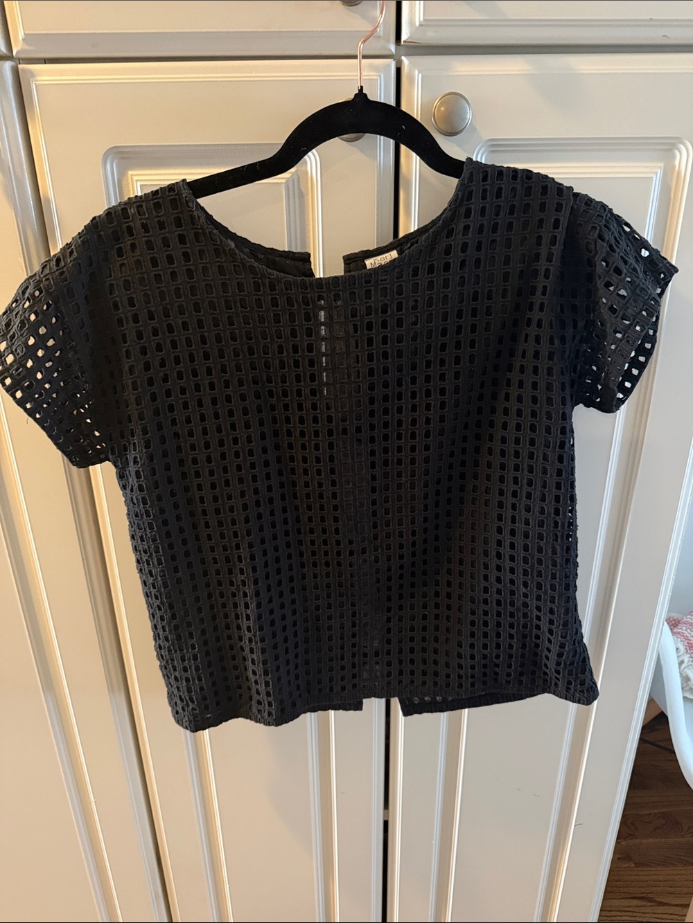 Black Illet Short Sleeve Top